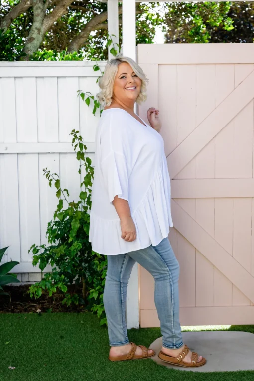 Peak Top in White