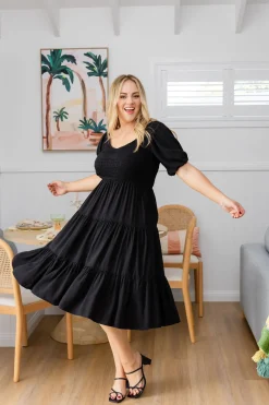Peri Midi Dress in Black
