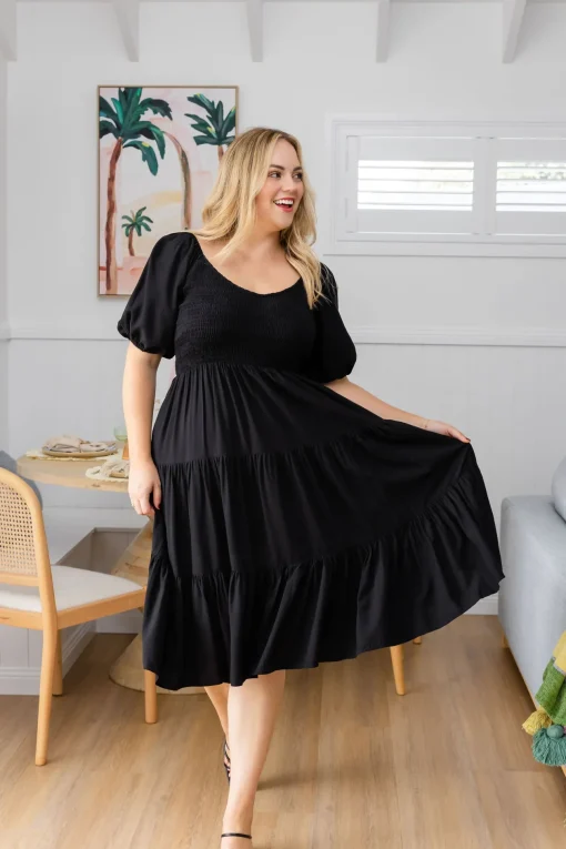 Peri Midi Dress in Black