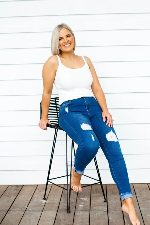 Peta Jeans in Dark Blue