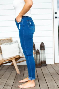 Peta Jeans in Dark Blue