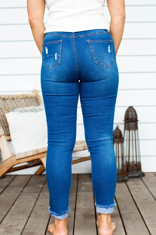 Peta Jeans in Dark Blue