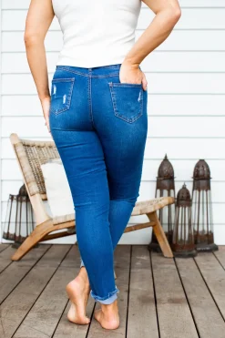Peta Jeans in Dark Blue