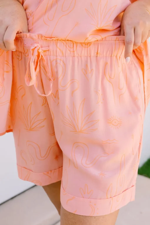 Shelley Shorts in Orange Sahara