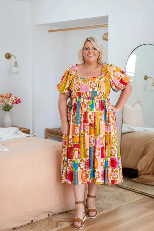 Stelle Linen Blend Dress in Summer Crush