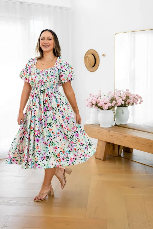 Stelle Linen Blend Midi Dress in Rose Fleur