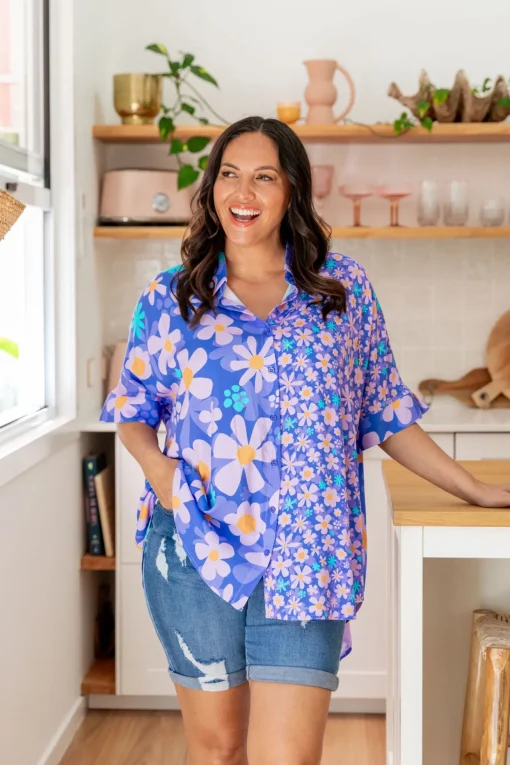 Tammin Shirt in Lilac Daisies