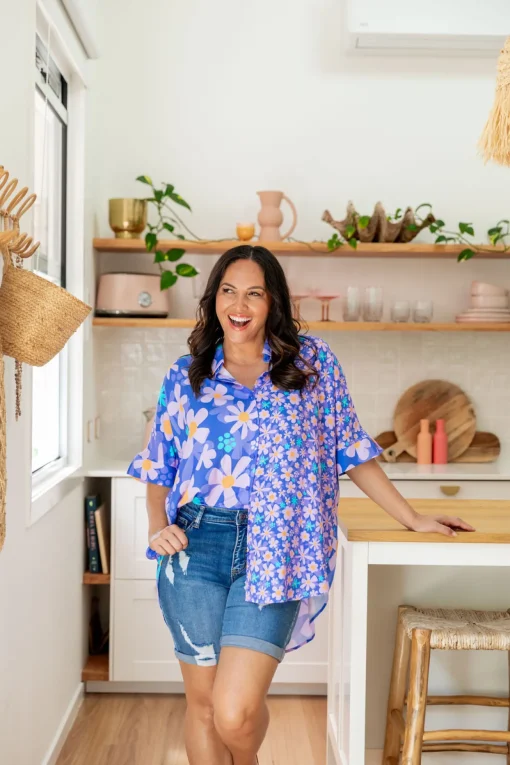 Tammin Shirt in Lilac Daisies