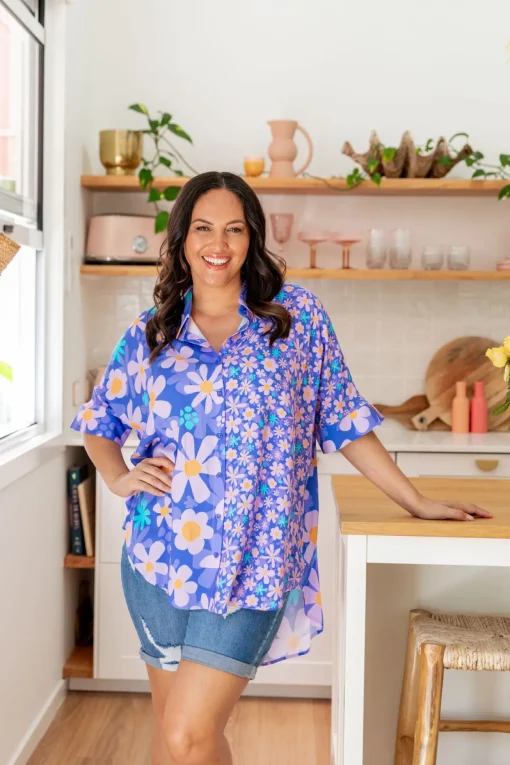 Tammin Shirt in Lilac Daisies