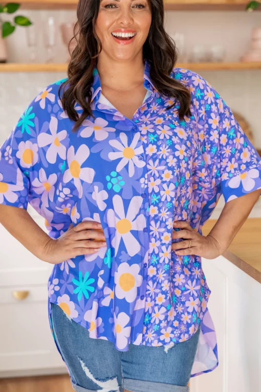 Tammin Shirt in Lilac Daisies