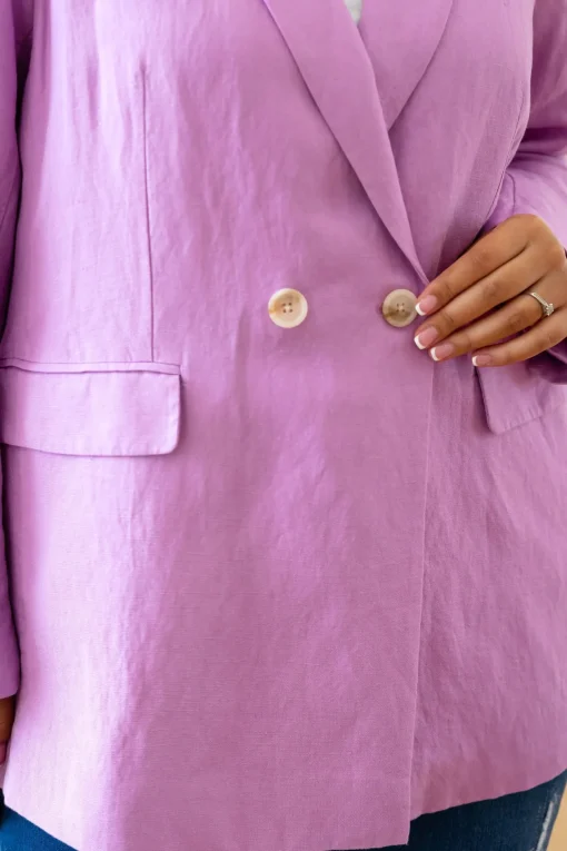 Tammy Linen Blend Blazer in Berry
